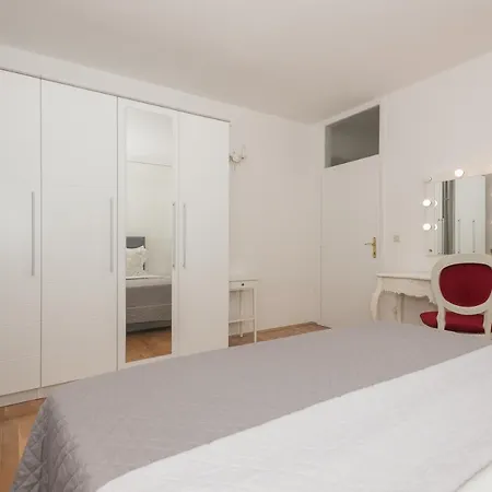 Apartment Bose *